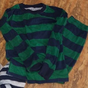 3 pairs of children’s place pajamas size 7
